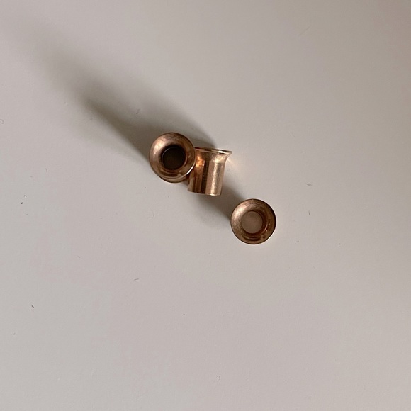 Rose gold tone surgical steel tunnels 2g inner threaded earrings body jewelry - Picture 1 of 2